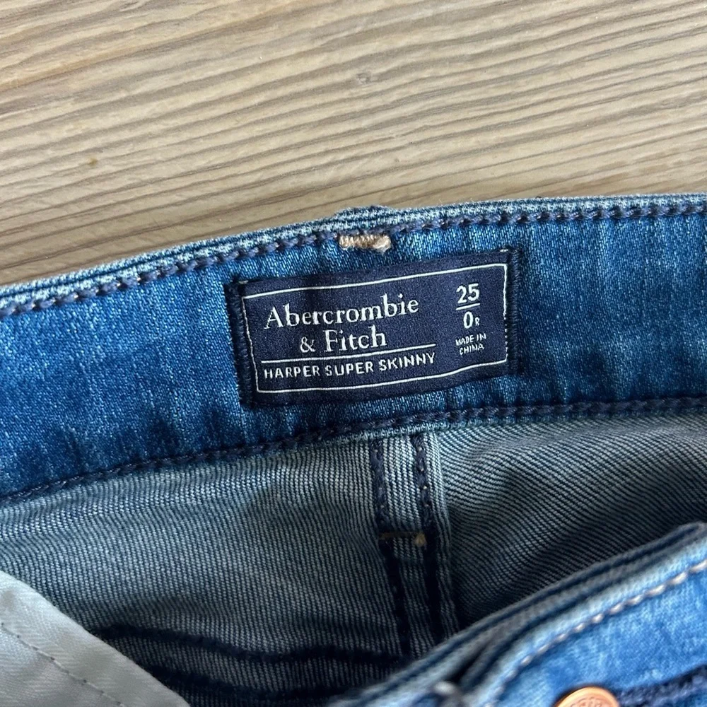 SOLD🎉Abercrombie & Fitch Harper Super Skinny Jeans - Picture 3 of 4